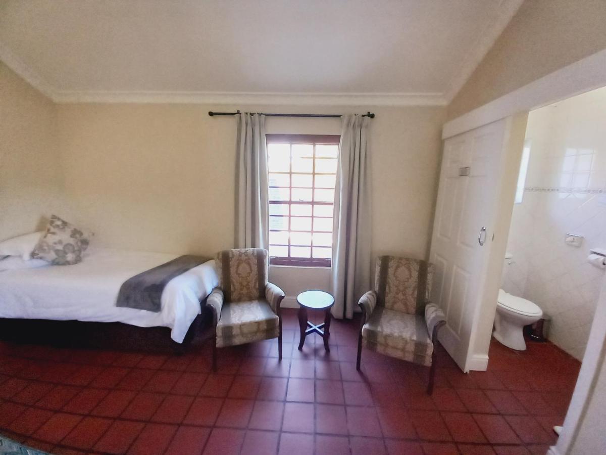 137 High Street Guest House Grahamstown Exterior photo